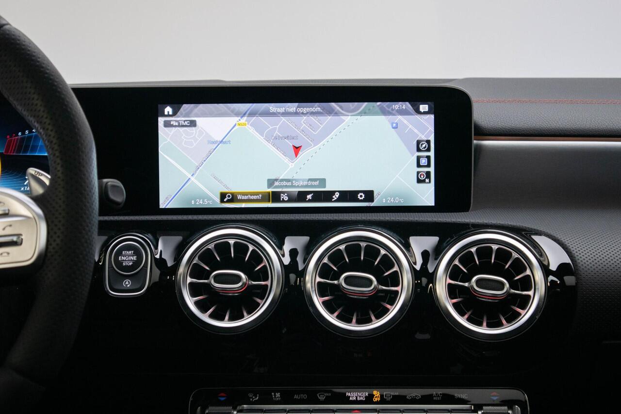 Mercedes-Benz CLA-KLASSE AMG 35 4MATIC 1e eigenaar | NL auto | NW motor | Garantie |