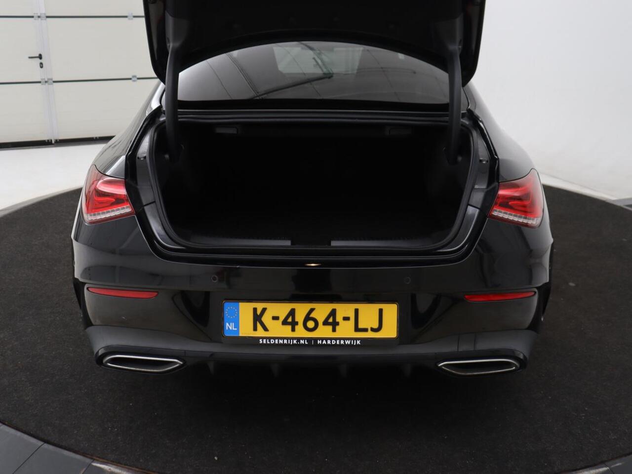 Mercedes-Benz CLA-KLASSE 250 e Bns Sol AMG Ld | Stoelverwarming | Widescreen | Sfeerverlichting | Full LED | Park Assist | Camera | Navigatie | Half leder