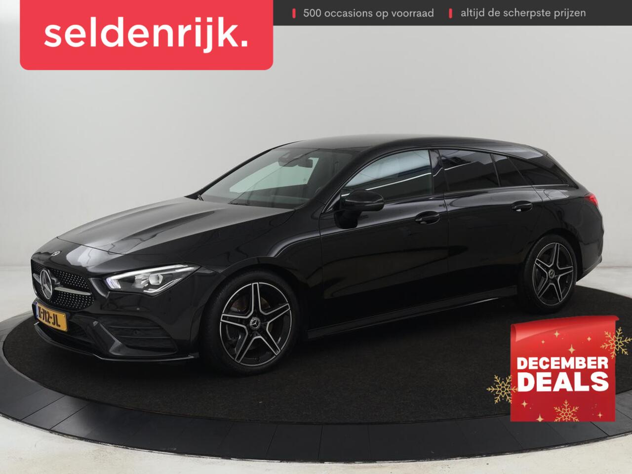 Mercedes-Benz CLA-KLASSE 200 AMG | Stoelverwarming | Camera | Leder/Alcantara | Sfeerverlichting | Park Assist | Full LED | Navigatie | Widescreen | Climate control | Bluetooth | Cruise control