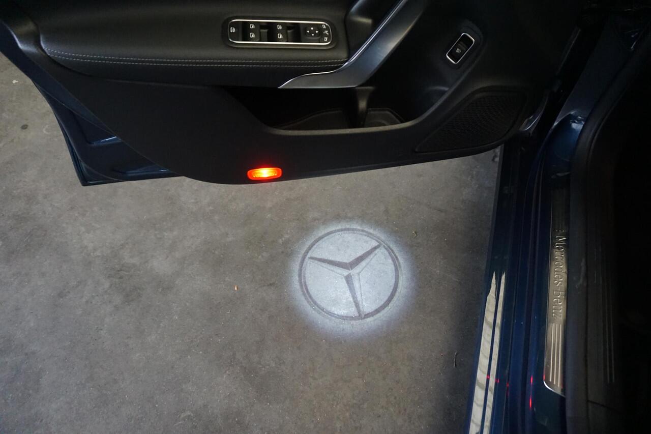 Mercedes-Benz CLA-KLASSE 250 225PK/Led-Matrix/18Inch./Sportstoelen Leer/ Dealeronderhouden