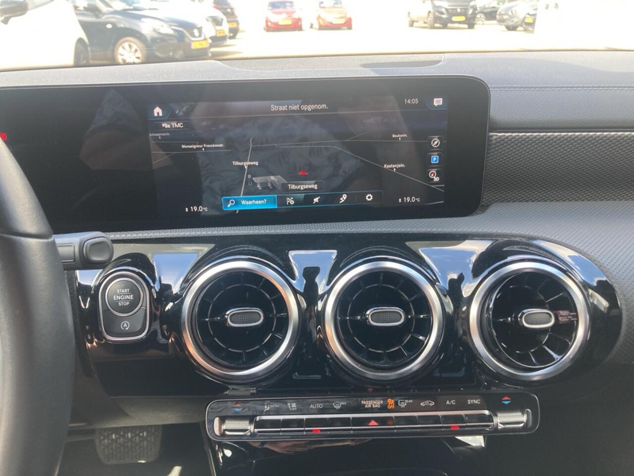 Mercedes-Benz CLA-KLASSE 180 Bus. Sol. AMG AUTOMAAT