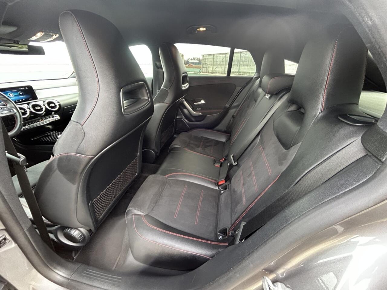 Mercedes-Benz CLA-KLASSE Shooting Brake 200 AMG Automaat Topconditie! NAP