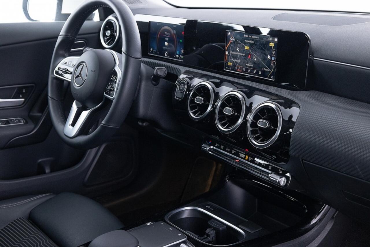 Mercedes-Benz CLA-KLASSE 250 Shooting Brake e Business Edition | Half LEDER | NAVI | ECC | PHEV