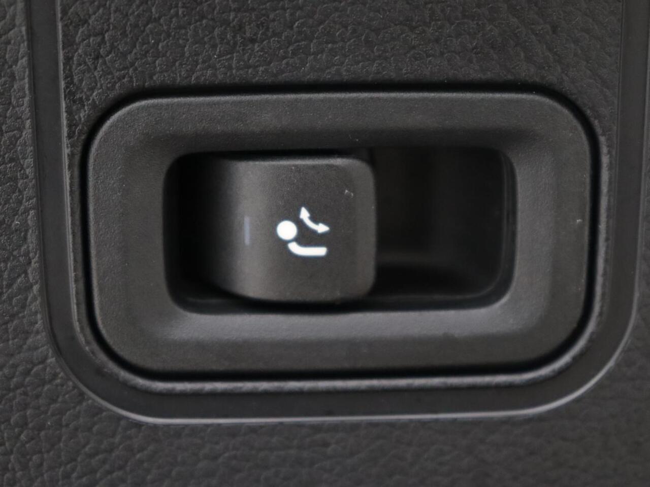 Mercedes-Benz CLA-KLASSE 250e Luxury Line | Leder | Trekhaak | Carplay | Stoelverwarming | Widescreen | Camera | Stuurverwarming | Navigatie | Park Assist | Cruise control | PHEV | Plug In