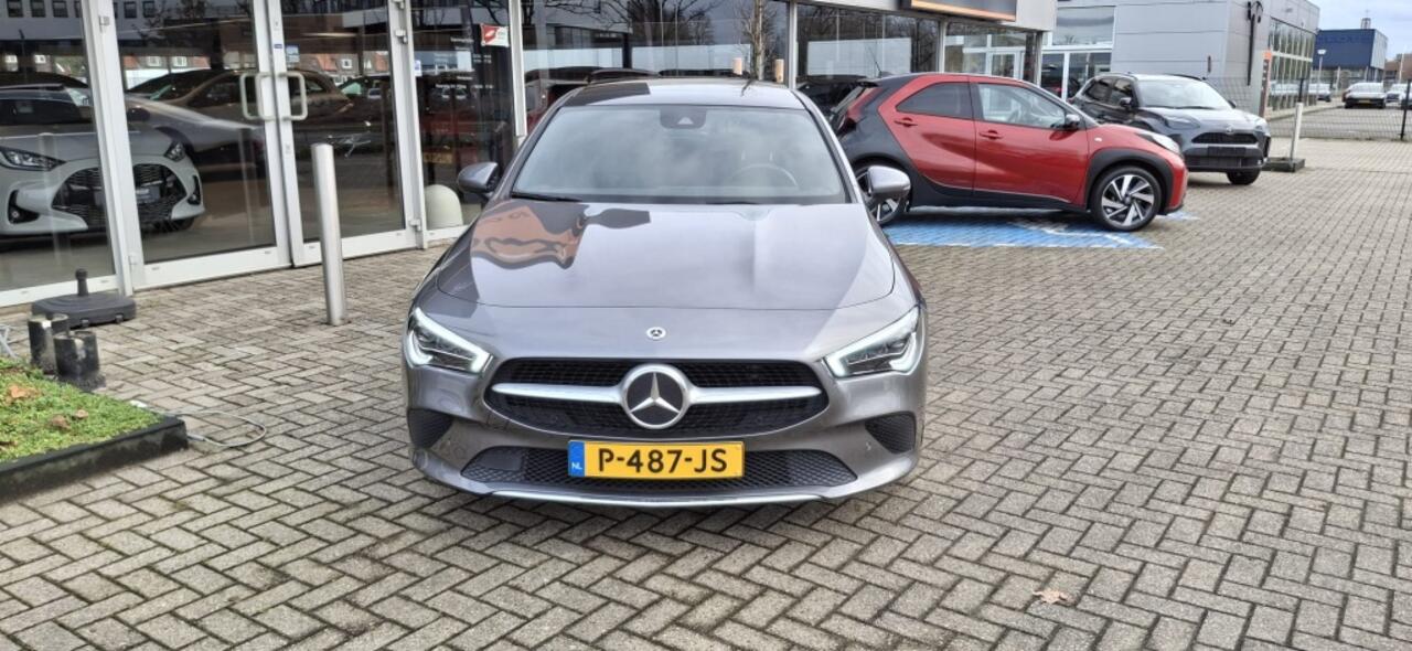Mercedes-Benz CLA-KLASSE 180 Business Solution Luxury NLauto | 1e eigenaar | dealeronderh