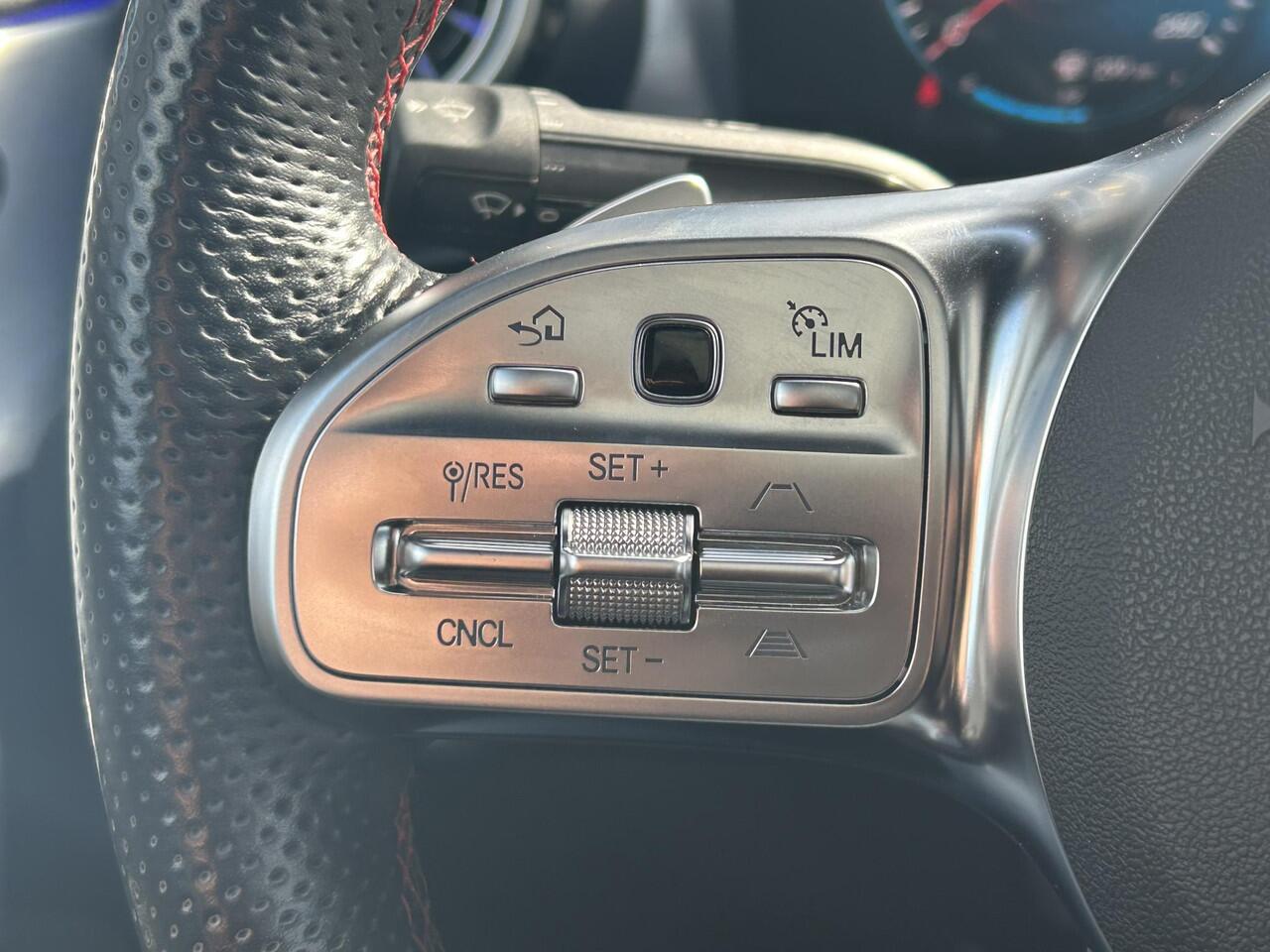 Mercedes-Benz CLA-KLASSE 250 e Business Solution AMG Limited