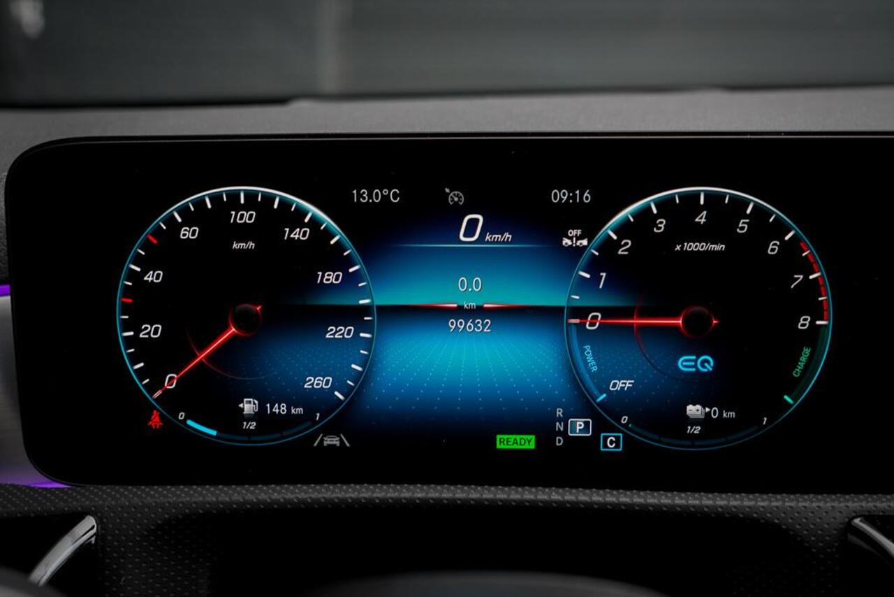 Mercedes-Benz CLA-KLASSE 250e AMG Line / Pano / Sfeerverlichting / SOH 96,1 / Stoelverwarming+Ventilatie / Leder / HUD