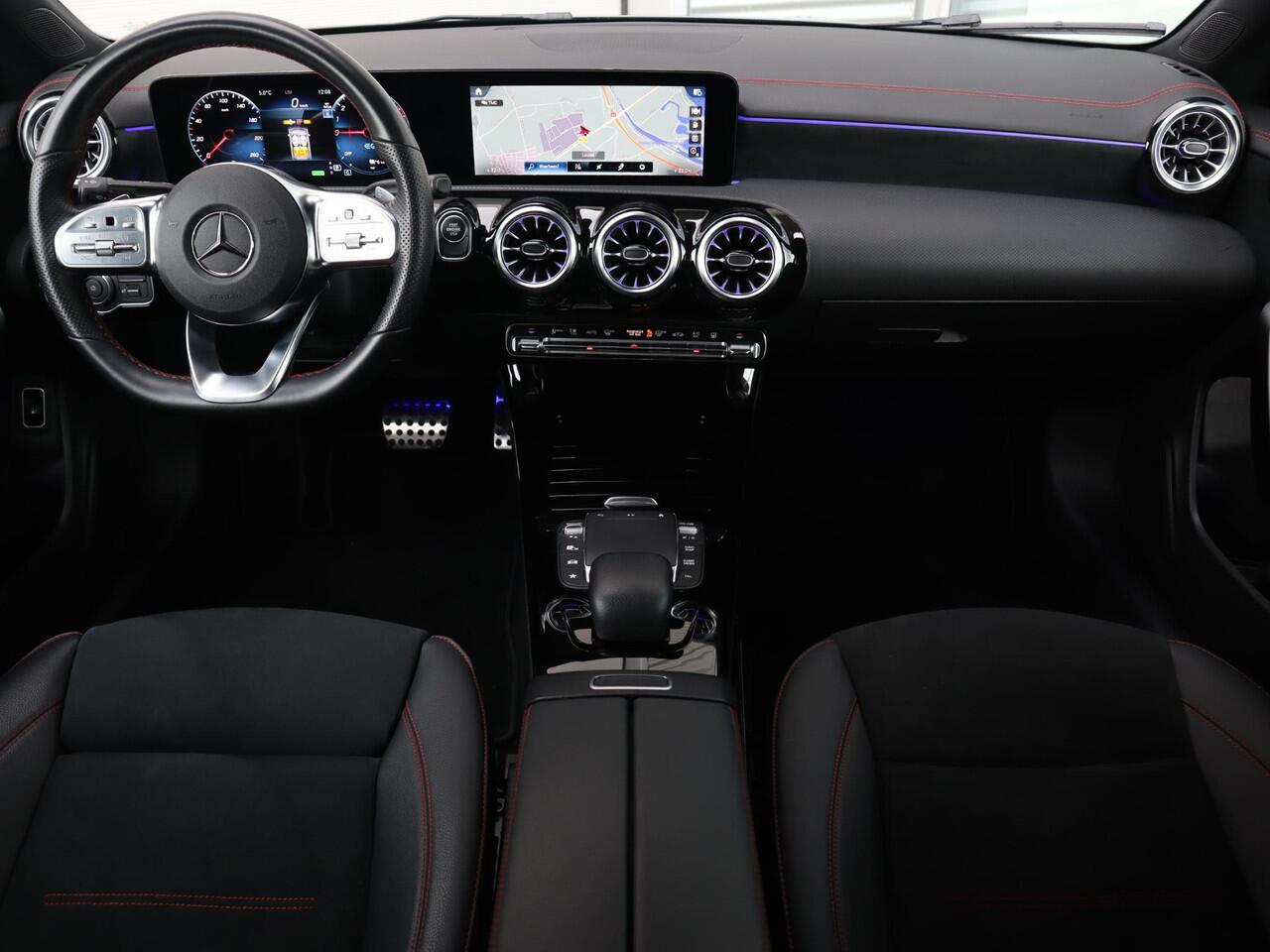 Mercedes-Benz CLA-KLASSE 250 e AMG Line