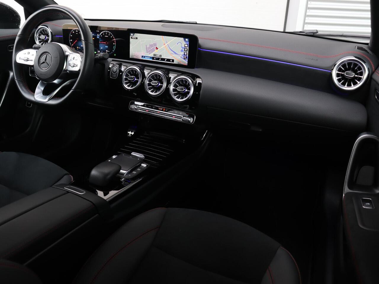 Mercedes-Benz CLA-KLASSE 250 e AMG Line