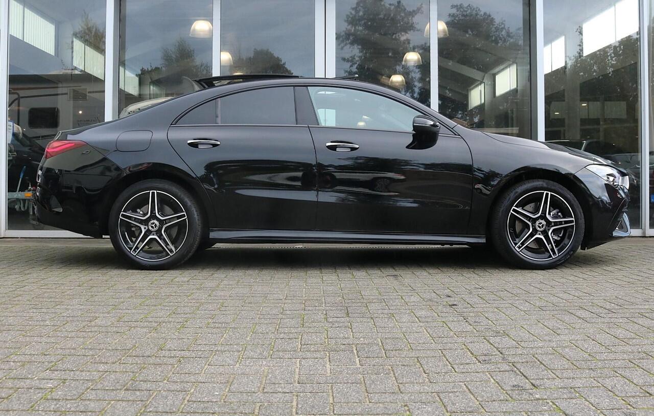 Mercedes-Benz CLA-KLASSE 250 e AMG Line | Panoramadak | Sfeerverlichting