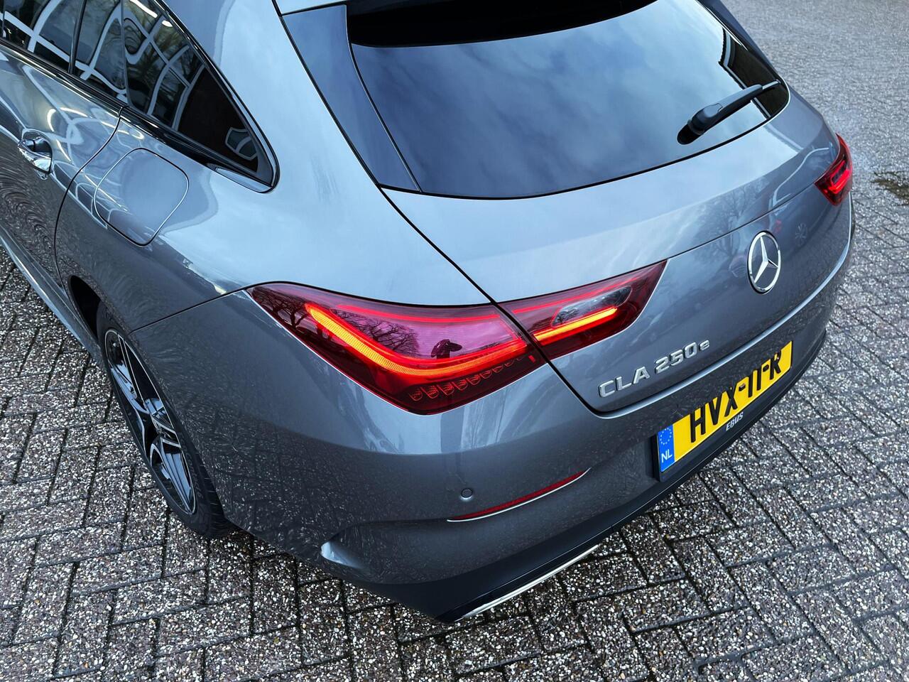 Mercedes-Benz CLA-KLASSE Shooting Brake 250 e AMG Line Nightpakket!