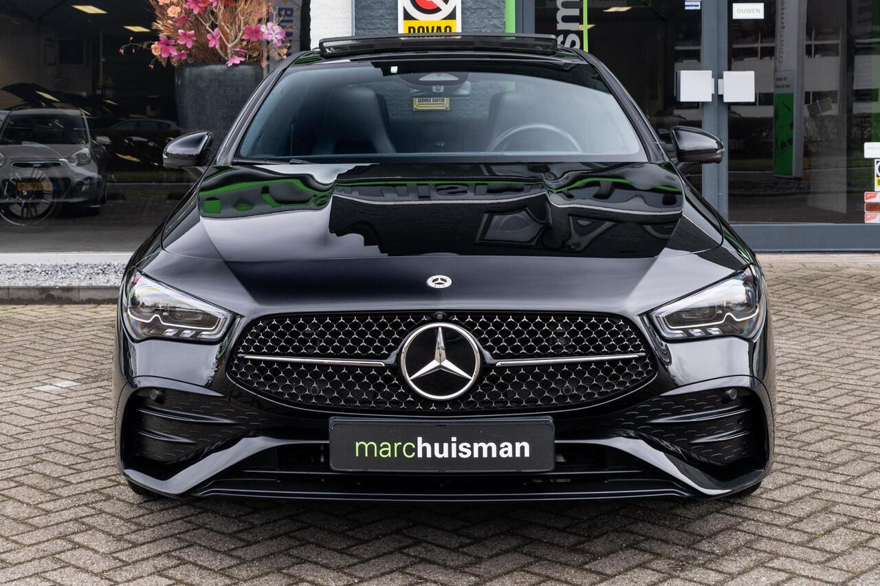 Mercedes-Benz CLA-KLASSE 180 AMG Line / PANODAK / HEAD UP / NIGHT / MEMORY / 1 EIG