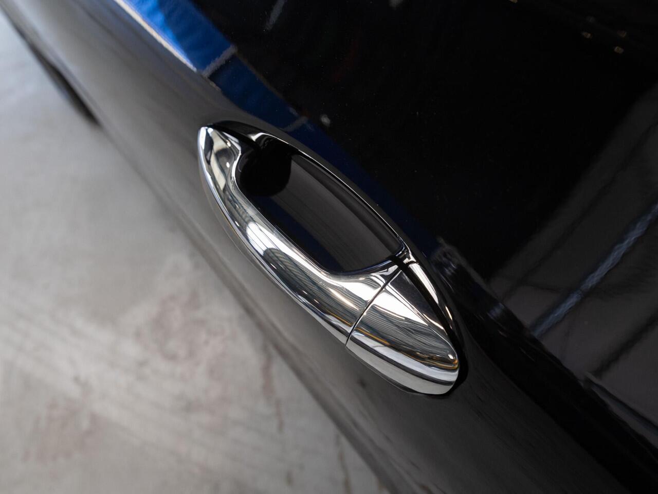 Mercedes-Benz CLA-KLASSE Shooting Brake 250 e Star Edition AMG Line Panorama dak