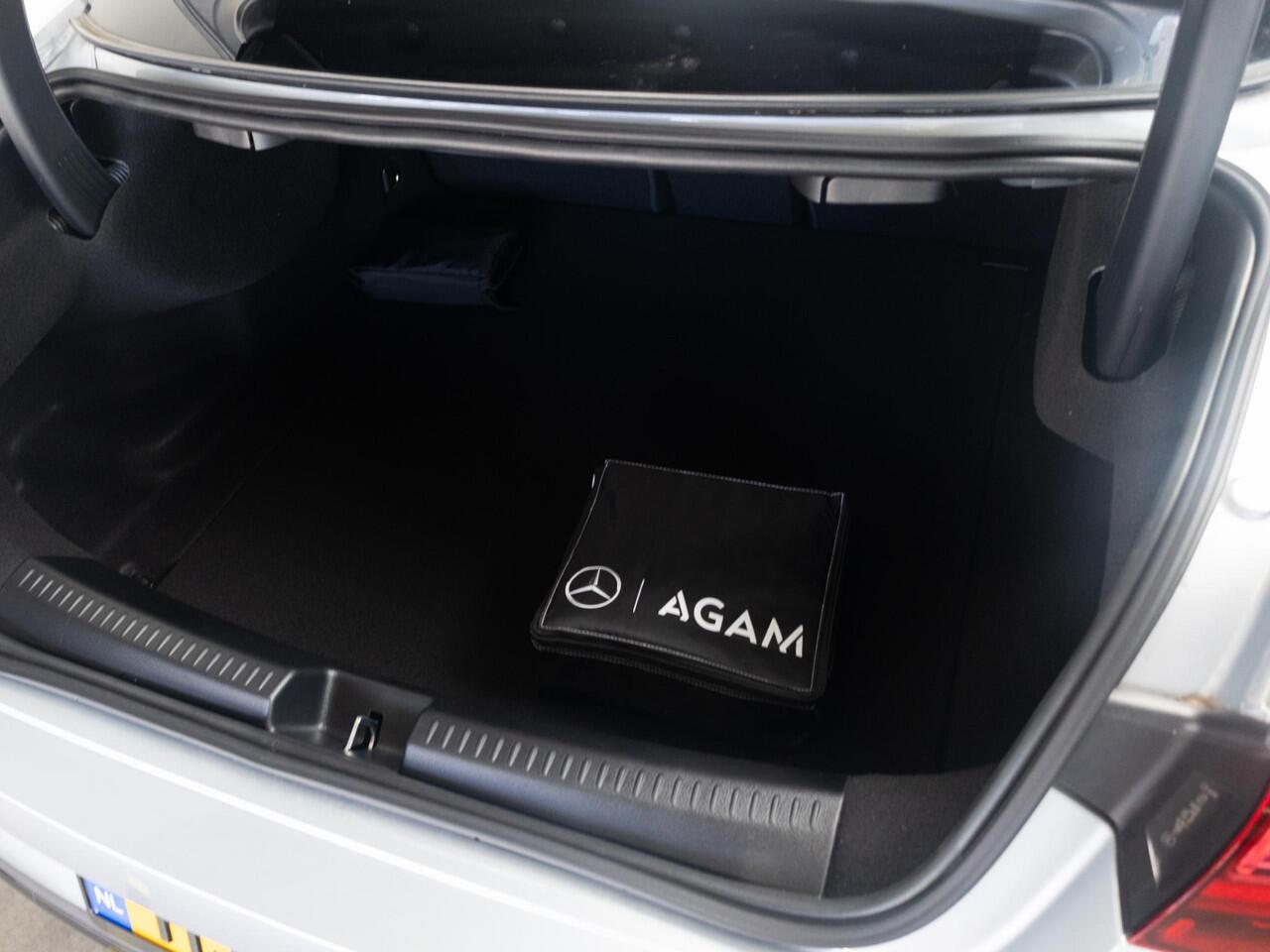 Mercedes-Benz CLA-KLASSE Coupé 180 Star Edition AMG Line Panorama dak