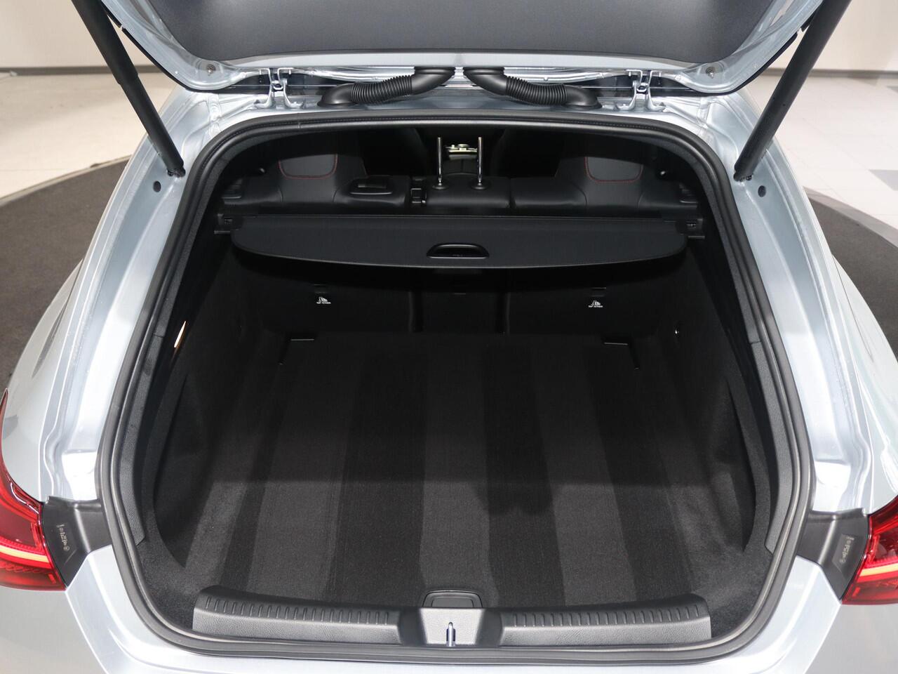 Mercedes-Benz CLA-KLASSE Shooting Brake 180 Star Edition AMG Line LIMITED | Panoramaschuifdak | Night | Achteruitrijcamera