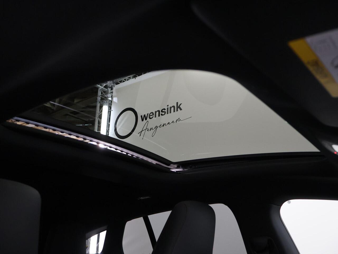 Mercedes-Benz CLA-KLASSE Shooting Brake 250e Business Solution AMG | Panoramaschuifdak | Nightpakket | Achteruitrijcamera |