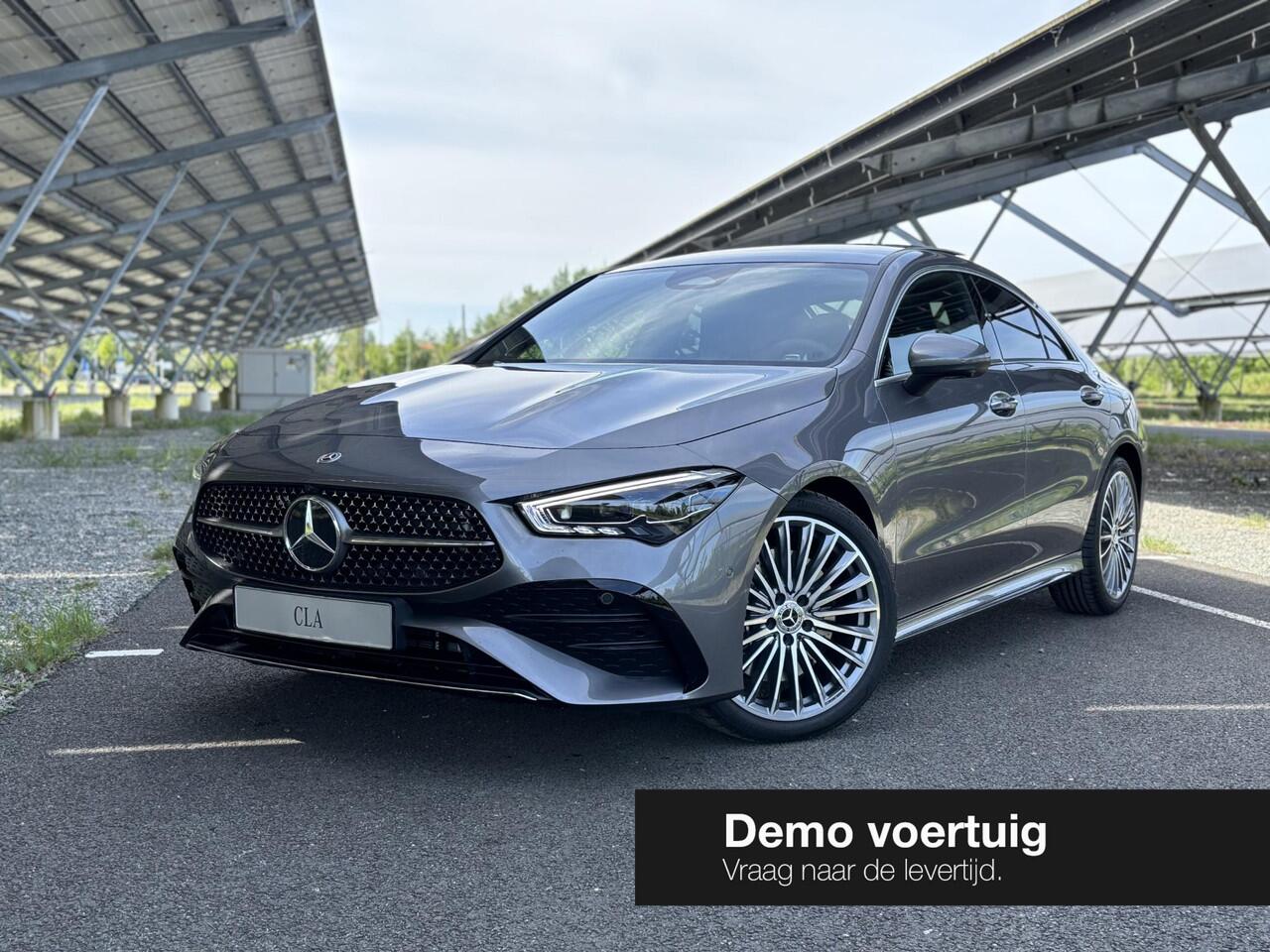 Mercedes-Benz CLA-KLASSE 180 Business Solution AMG | Panoramadak | Burmester | Trekhaak | Rijassistentiepakket | Winter pakket | 360 camera |