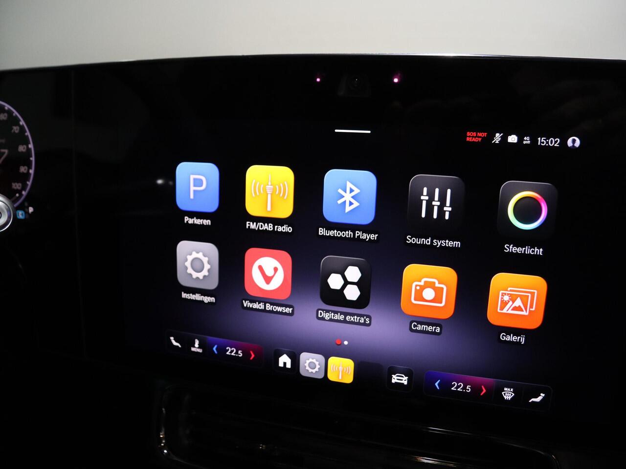 Mercedes-Benz CLA-KLASSE 250+ Launch Edition 85 kWh | Night | Panoramadak | DISTRONIC | Achteruitrijcamera | Dodehoekassistent |