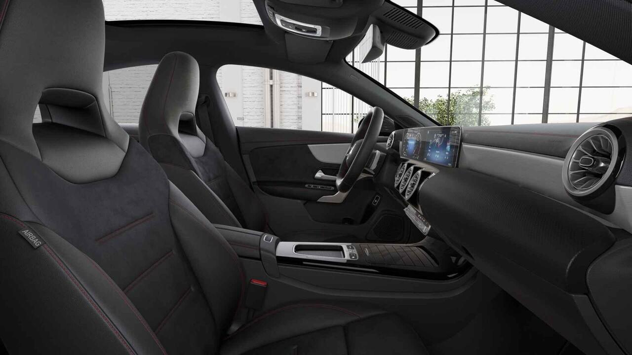 Mercedes-Benz CLA-KLASSE 180 Star Edition AMG Line | Panoramaschuifdak | Distronic | Night | Dodehoekassistent