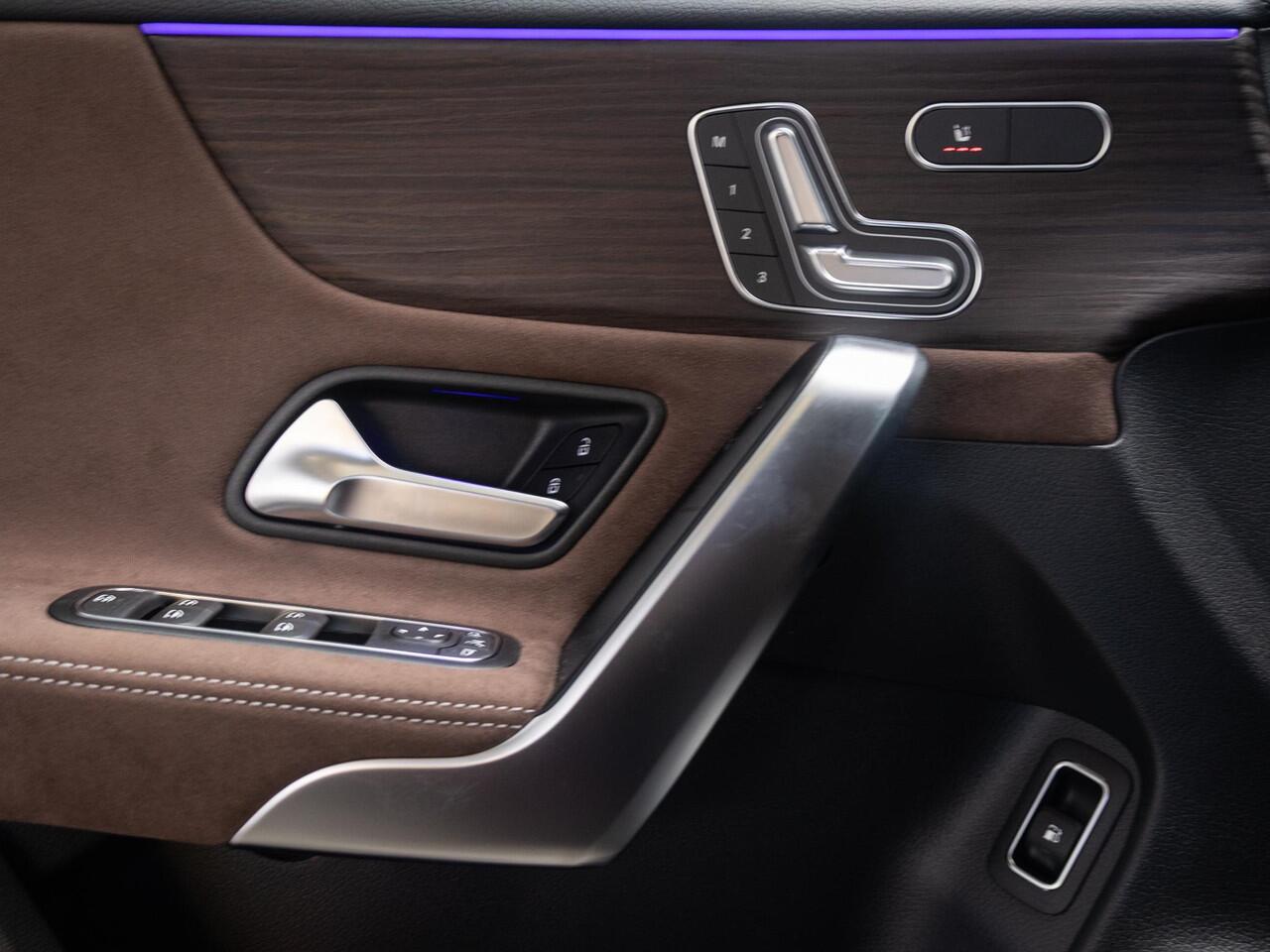 Mercedes-Benz CLA-KLASSE Shooting Brake 250 e Star Edition AMG Line Premium PLUS | Panorama dak | Trekhaak