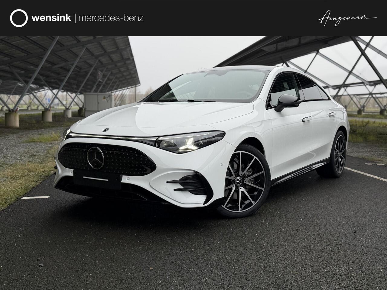 Mercedes-Benz CLA-KLASSE 250+ Launch Edition 85 kWh | Night | Panoramadak | Trekhaak | Stoelverwarming | DISTRONIC | Achteruitrijcamera | Dodehoekassistent |
