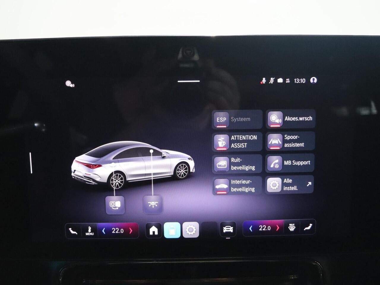 Mercedes-Benz CLA-KLASSE 250+ Launch Edition 85 kWh | Night | Panoramadak | Stoelverwarming | DISTRONIC | Achteruitrijcamera | Trekhaak |