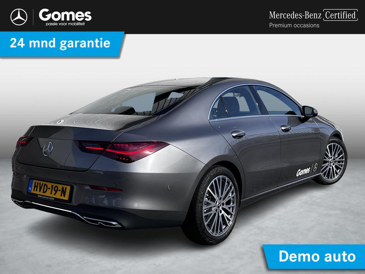 Mercedes-Benz CLA-KLASSE 180 Star Edition Luxury | Panoramadak | Apple CarPlay | Android Auto | Sierdelen Lindehout Zwart | Sfeerverlichting | Stoelverwarming | Achteruitrijcamera | Parkeersensoren | Elektrisch Inklapbare Buitenspiegels