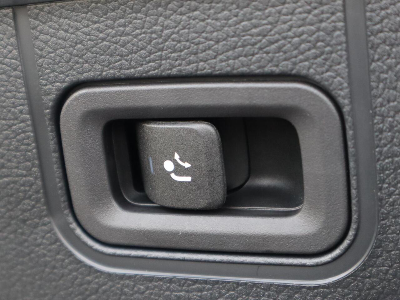 Mercedes-Benz CLA-KLASSE 180 Star Edition Luxury Line