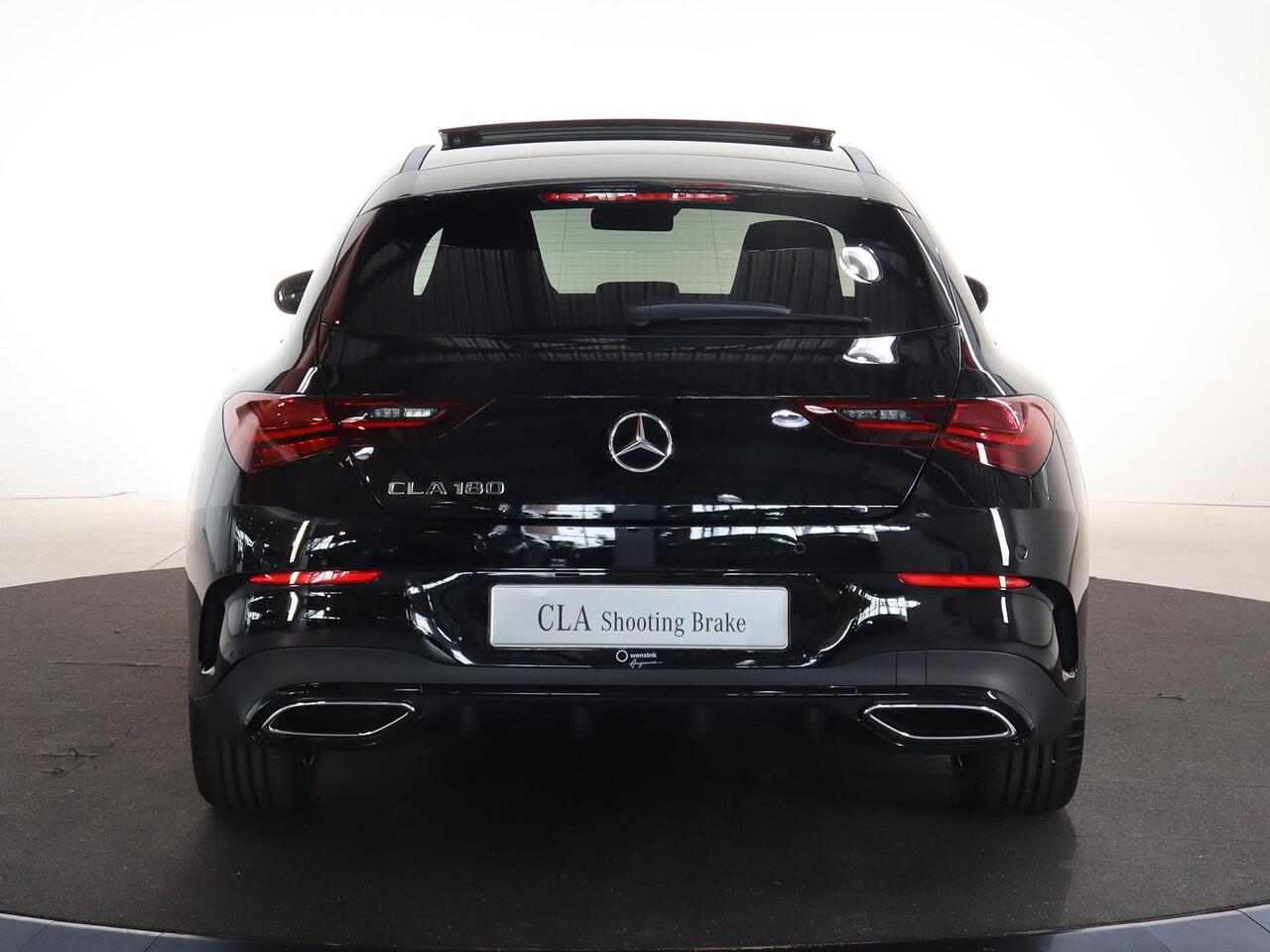Mercedes-Benz CLA-KLASSE Shooting Brake 180 Business Solution AMG | Panoramaschuifdak | Head-up display | Trekhaak | 360° camera | Dodehoekassistent | MULTIBEAM LED koplampen |
