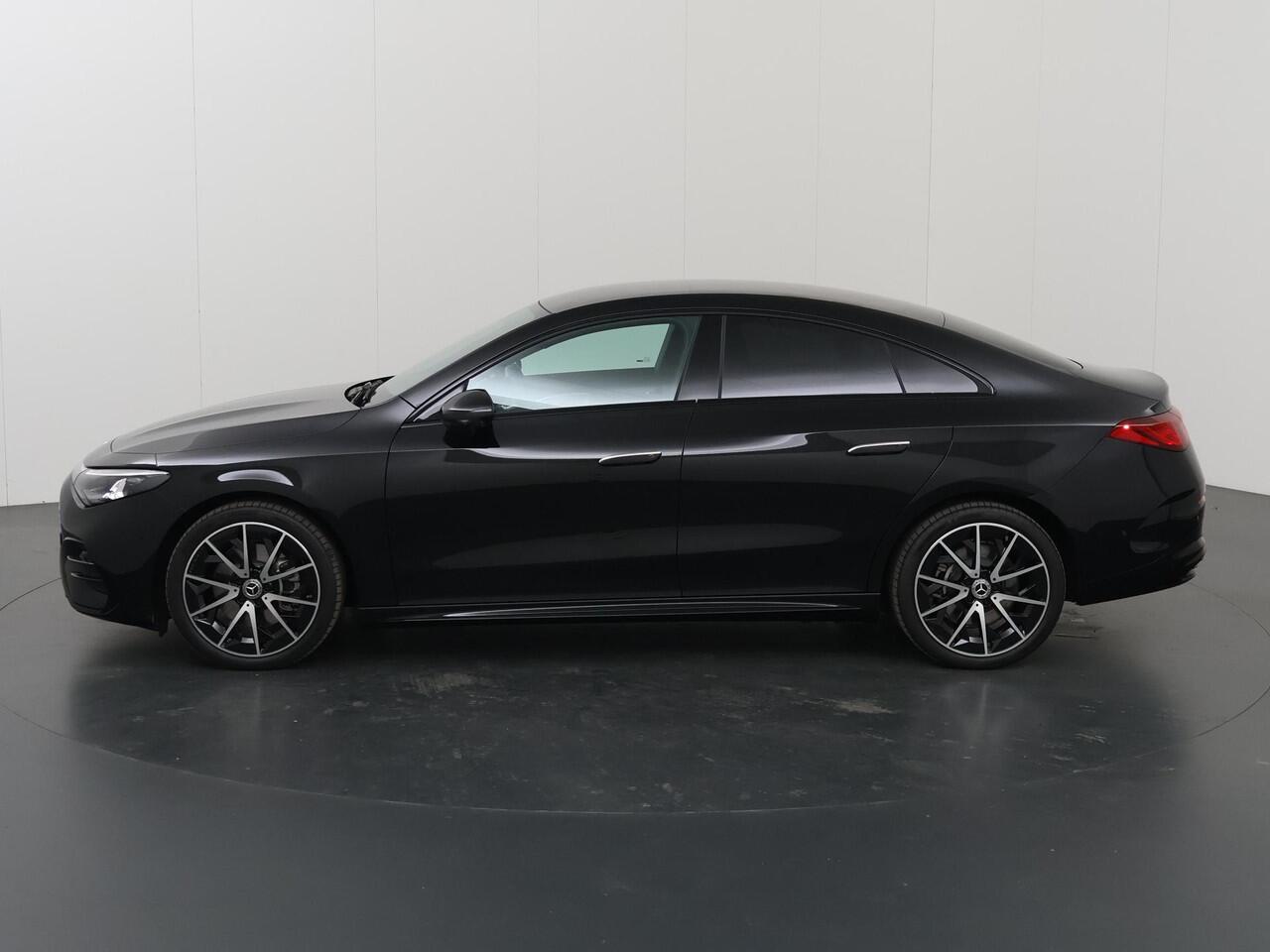 Mercedes-Benz CLA-KLASSE 250+ Launch Edition 85 kWh | AMG | Night | Panoramadak | Memory | 19" lichtmetalen velgen |