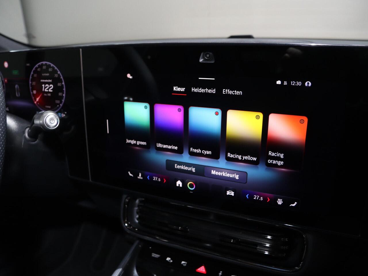 Mercedes-Benz CLA-KLASSE 250+ Launch Edition 85 kWh | Night | Panoramadak | Stoelverwarming | DISTRONIC | Achteruitrijcamera | Dodehoekassistent |