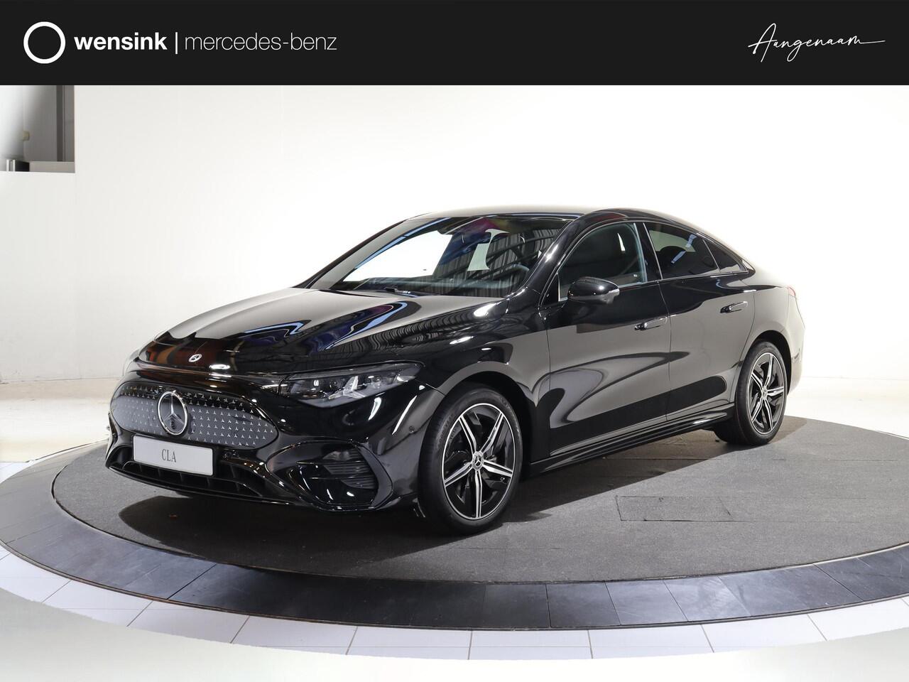 Mercedes-Benz CLA-KLASSE 250+ Launch Edition 85 kWh | Night | Panoramadak | Stoelverwarming | DISTRONIC | Achteruitrijcamera | Dodehoekassistent |