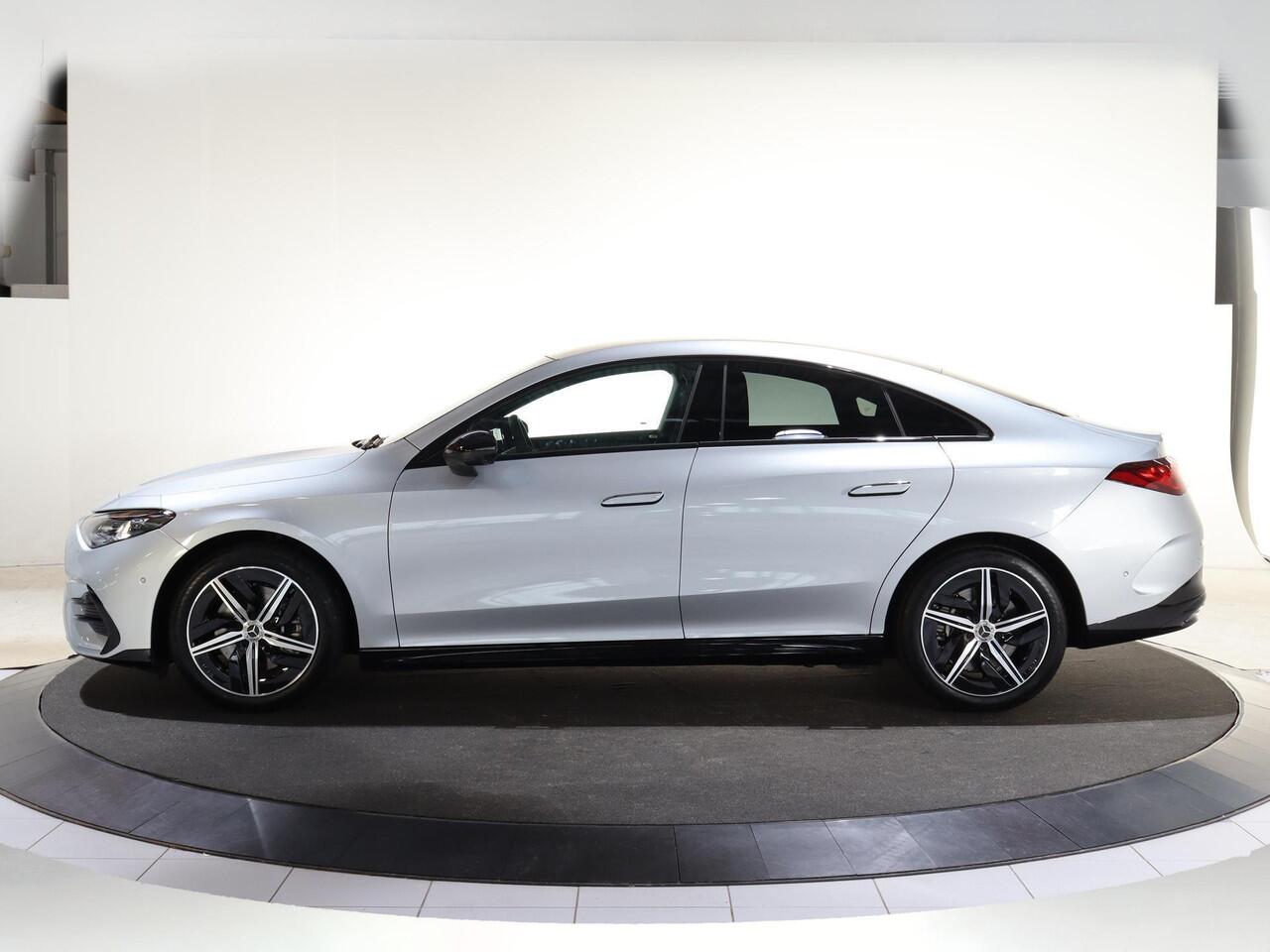 Mercedes-Benz CLA-KLASSE 250+ Launch Edition 85 kWh | Night | Panoramadak | DISTRONIC | Achteruitrijcamera | Dodehoekassistent |