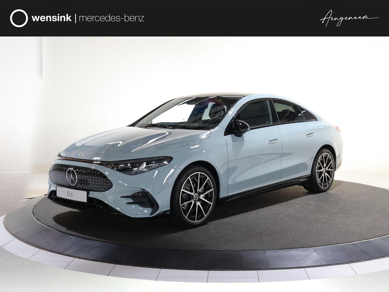 Mercedes-Benz CLA-KLASSE 250+ Launch Edition 85 kWh | Night | Panoramadak | Stoelverwarming | DISTRONIC | Achteruitrijcamera | Dodehoekassistent |