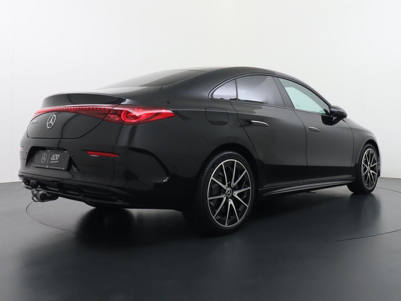 Mercedes-Benz CLA-KLASSE 250+ Launch Edition 85 kWh Accu | Trekhaak Wegklapbaar | Memorystoelen | Warmtepomp | Multibeam Led | Stoelverwarming Voorin | Distronic Cruise Control | Achteruitrijcamera | Nightpakket | Dodehoekassistent