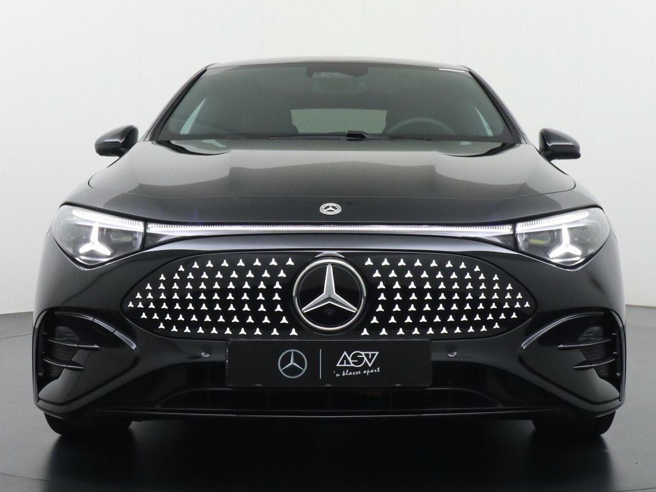 Mercedes-Benz CLA-KLASSE 250+ Launch Edition 85 kWh Accu | Memorystoelen | Warmtepomp | Multibeam Led | Stoelverwarming Voorin | Distronic Cruise Control | Achteruitrijcamera | Nightpakket | Dodehoekassistent