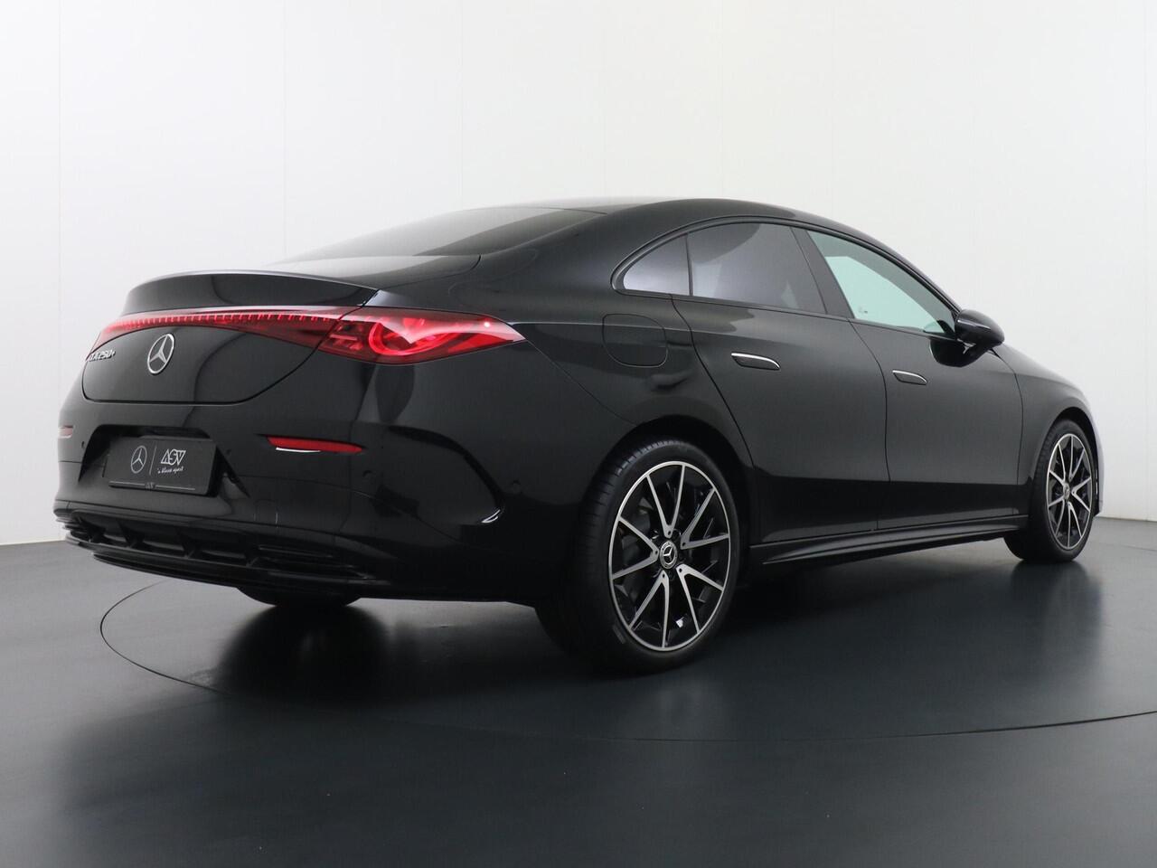 Mercedes-Benz CLA-KLASSE 250+ Launch Edition 85 kWh Accu | Memorystoelen | Warmtepomp | Multibeam Led | Stoelverwarming Voorin | Distronic Cruise Control | Achteruitrijcamera | Nightpakket | Dodehoekassistent