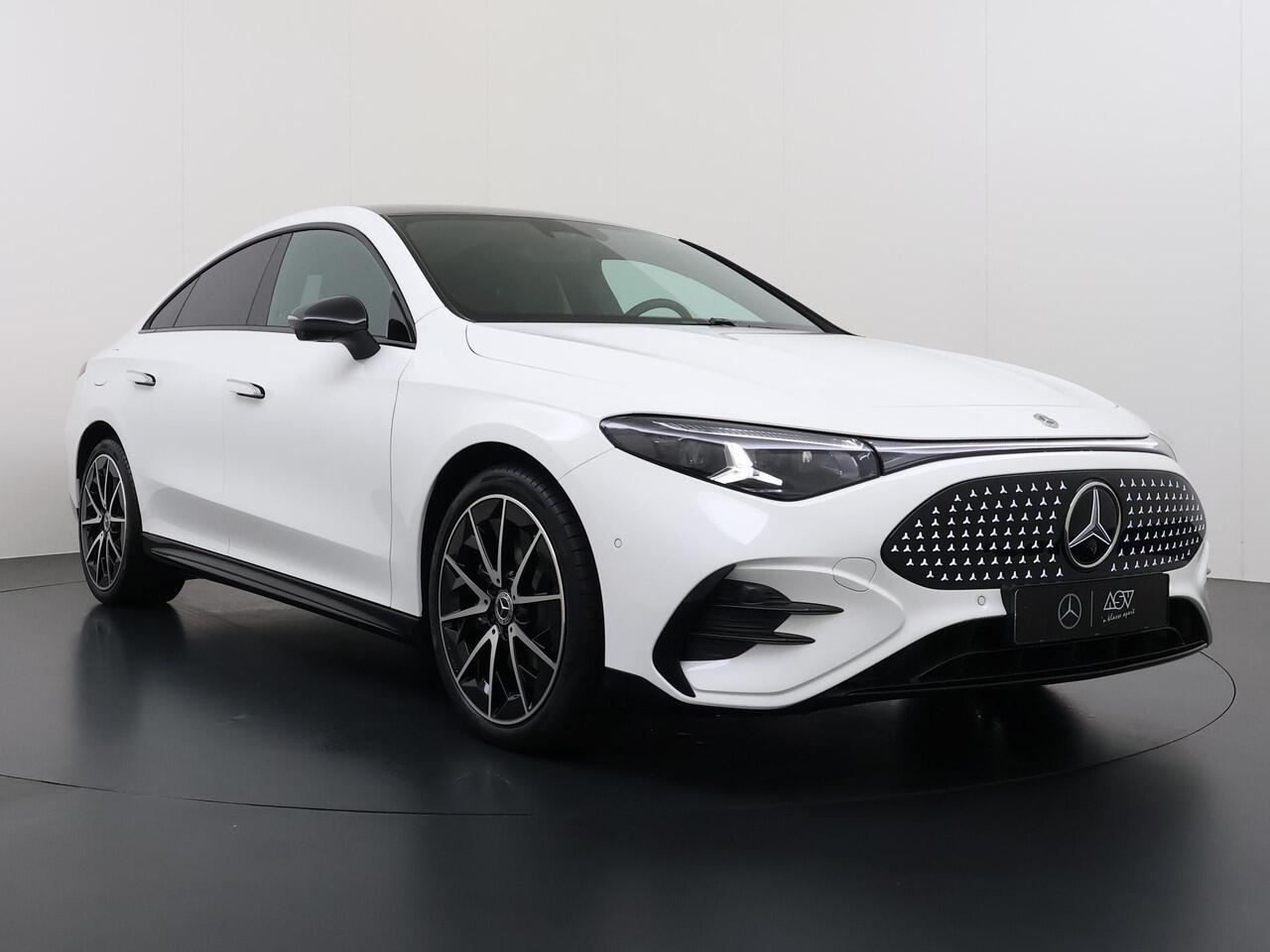 Mercedes-Benz CLA-KLASSE 250+ Launch Edition 85 kWh Accu | Memorystoelen | Warmtepomp | Multibeam Led | Stoelverwarming Voorin | Distronic Cruise Control | Achteruitrijcamera | Nightpakket | Dodehoekassistent