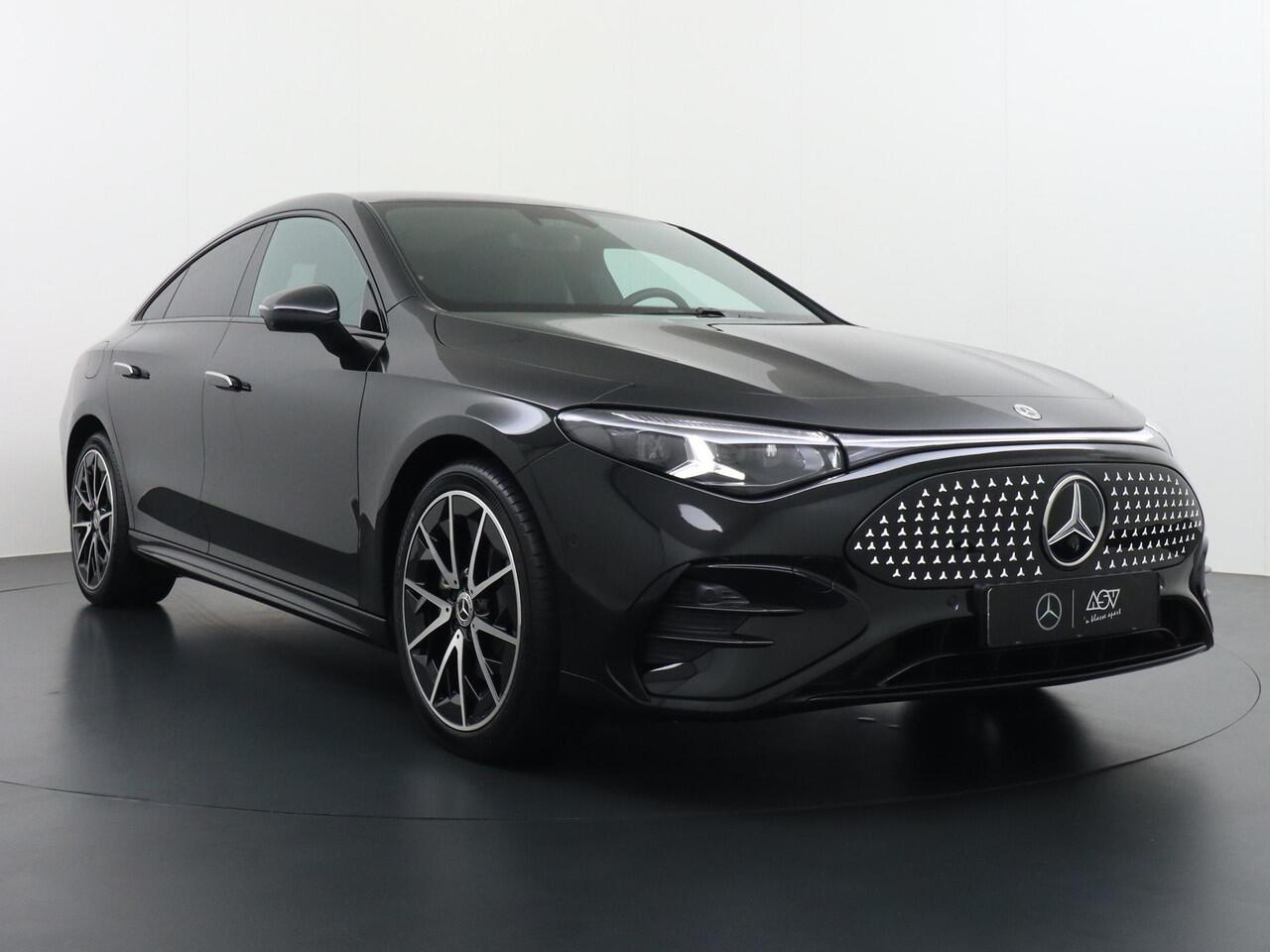 Mercedes-Benz CLA-KLASSE 250+ Launch Edition 85 kWh Accu | Memorystoelen | Warmtepomp | Multibeam Led | Stoelverwarming Voorin | Distronic Cruise Control | Achteruitrijcamera | Nightpakket | Dodehoekassistent