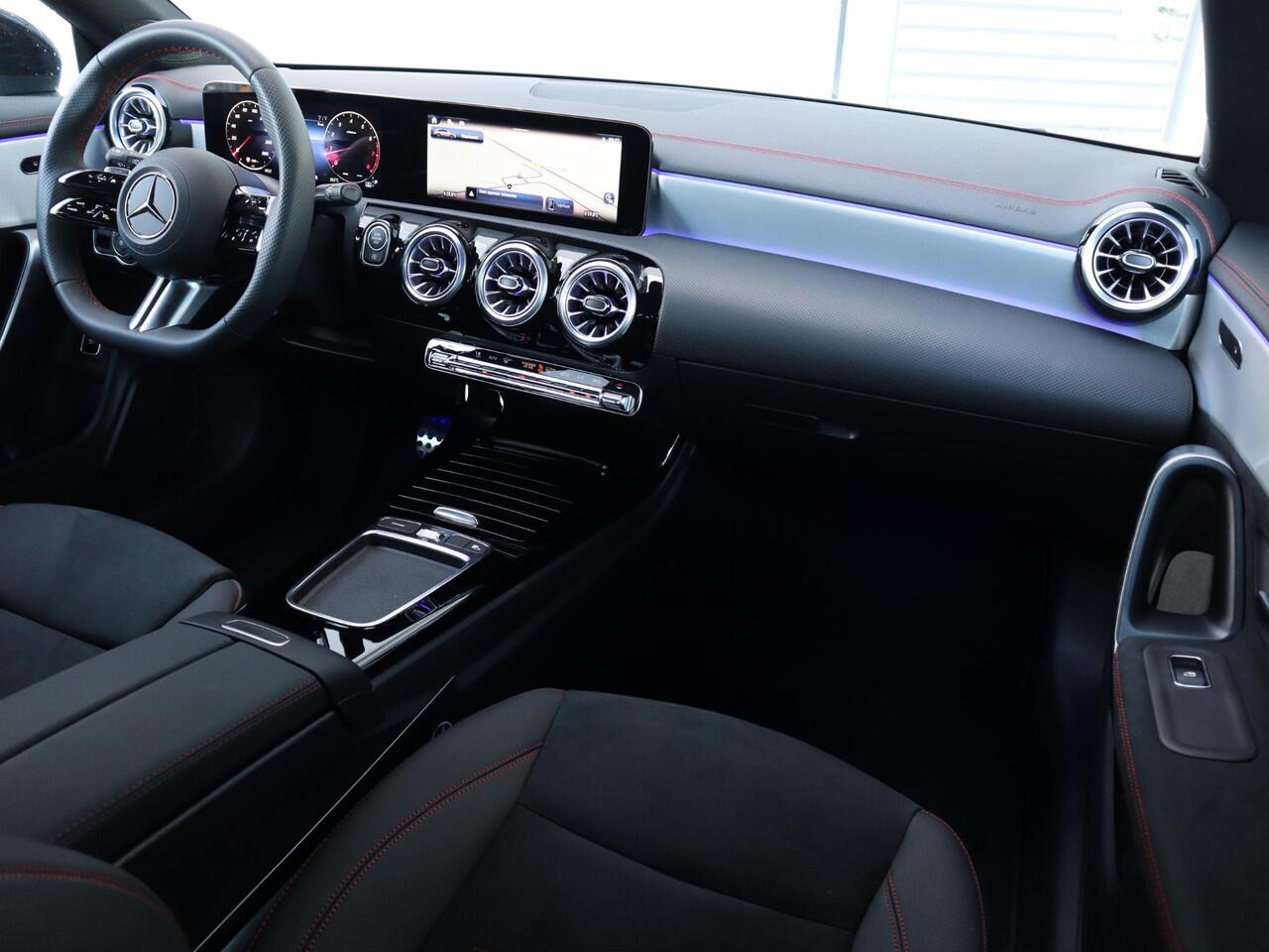 Mercedes-Benz CLA-KLASSE Shooting Brake 180 Star Edition AMG Line