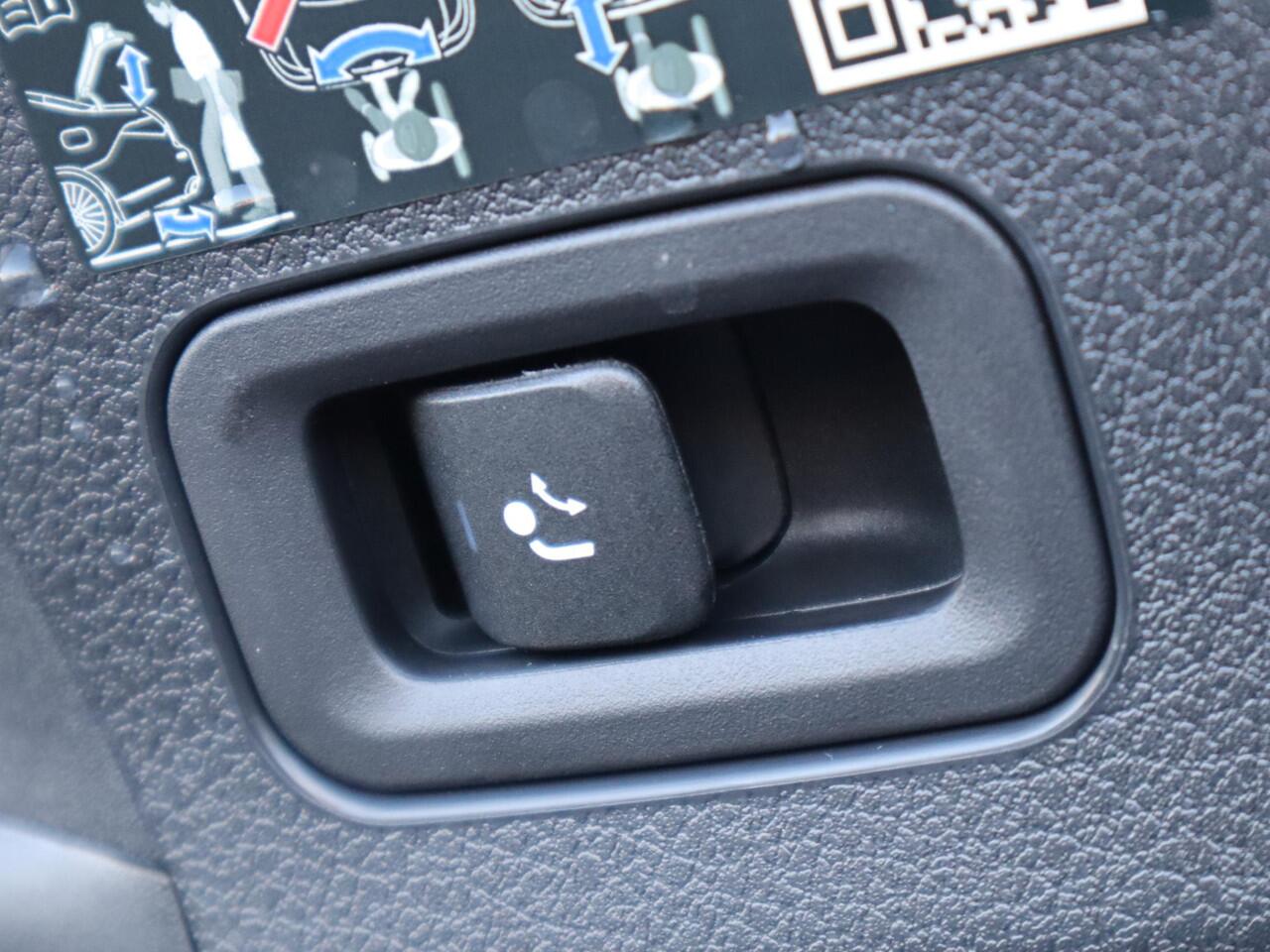 Mercedes-Benz CLA-KLASSE Shooting Brake 180 Star Edition AMG Line