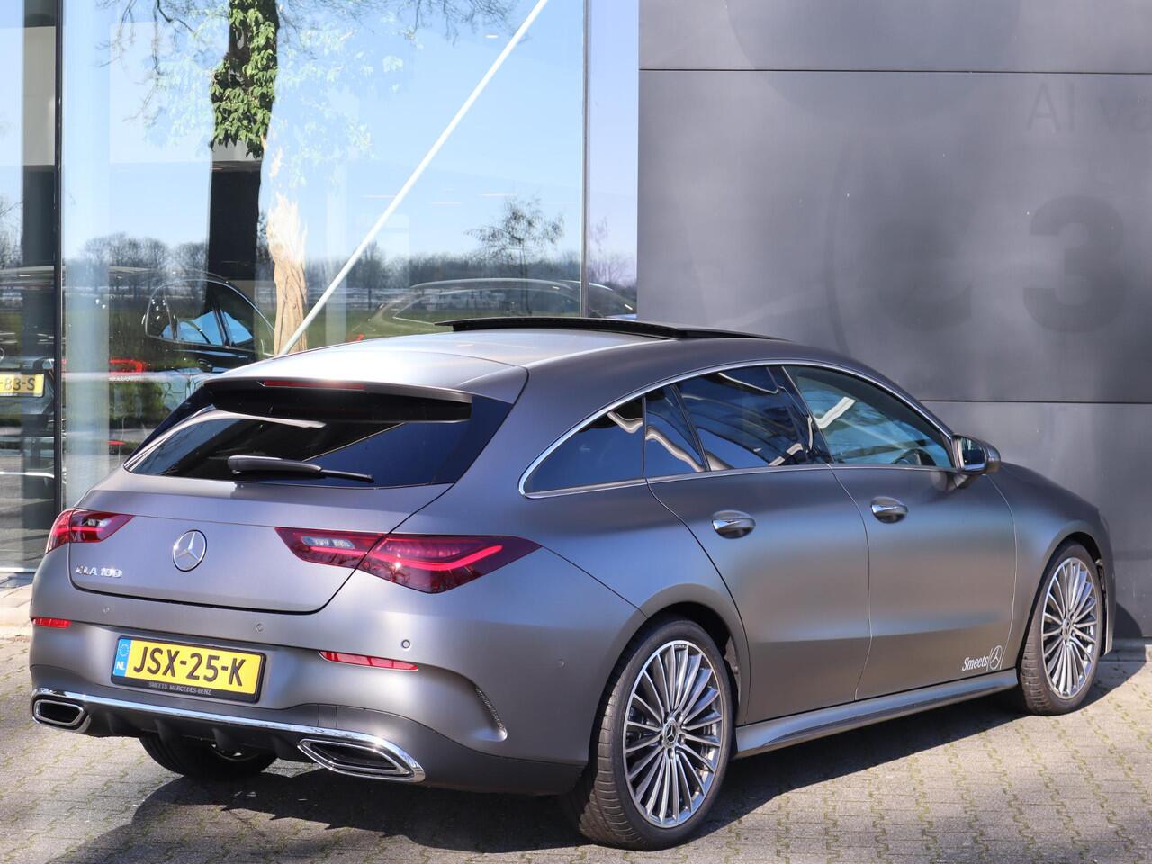 Mercedes-Benz CLA-KLASSE Shooting Brake 180 Star Edition AMG Line