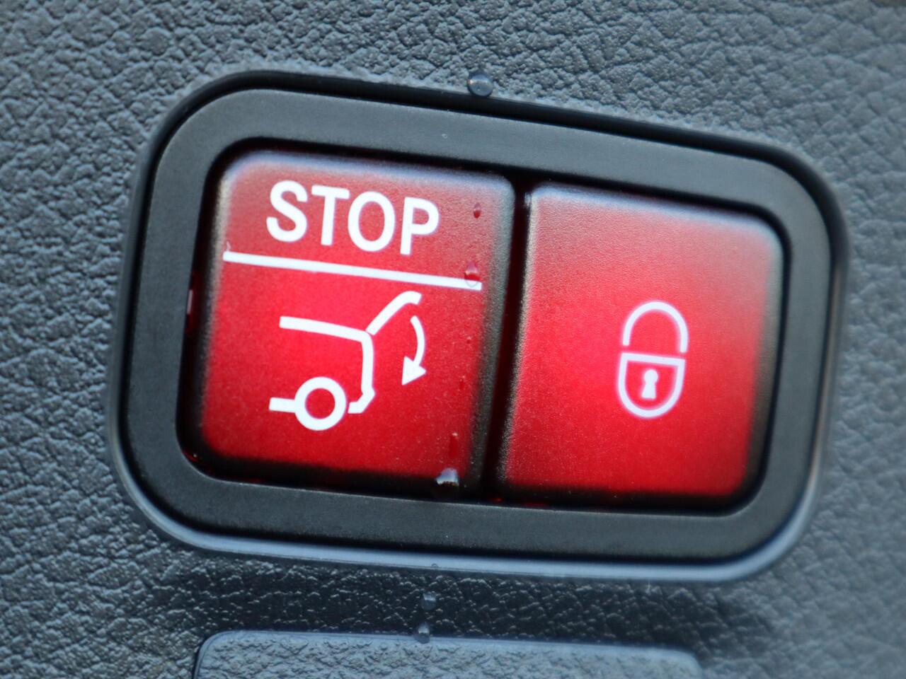 Mercedes-Benz CLA-KLASSE Shooting Brake 180 Star Edition AMG Line