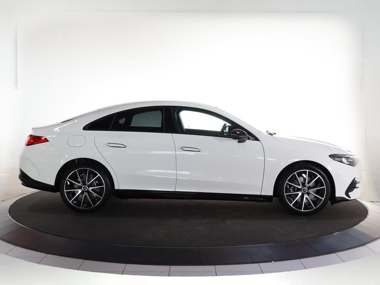 Mercedes-Benz CLA-KLASSE 250+ Launch Edition 85 kWh | Night | Panoramadak | DISTRONIC | Achteruitrijcamera | Dodehoekassistent |