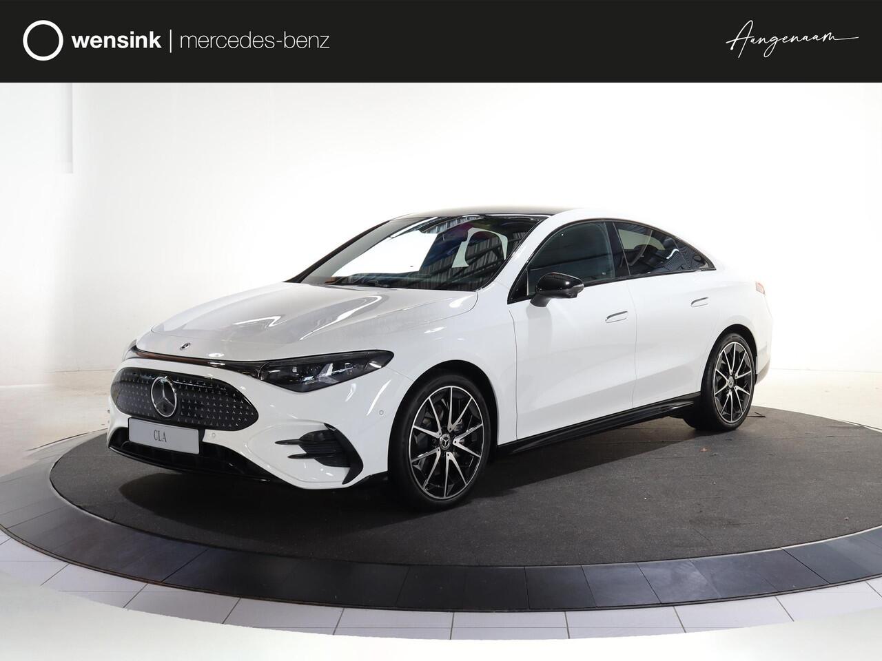 Mercedes-Benz CLA-KLASSE 250+ Launch Edition 85 kWh | Night | Panoramadak | Stoelverwarming | DISTRONIC | Achteruitrijcamera | Dodehoekassistent |