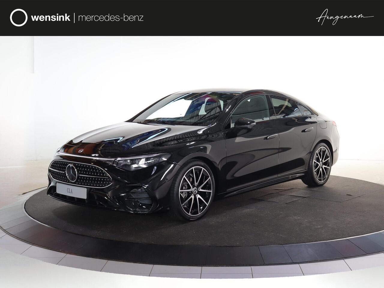 Mercedes-Benz CLA-KLASSE 180 Business Solution AMG | Panoramadak | Matrix Led | Night | 19"AMG velgen |