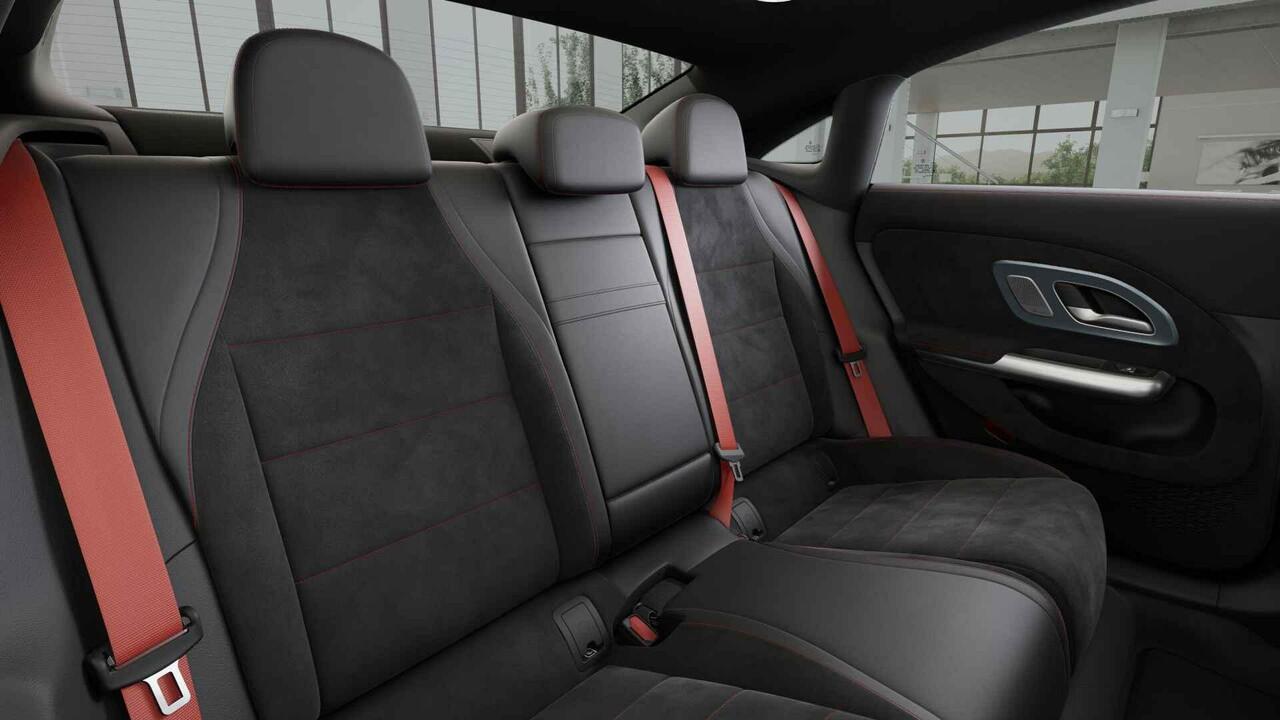 Mercedes-Benz CLA-KLASSE 180 Business Solution AMG | Night | AMG-line Plus | Head-Up | Trekhaak | Matrix Led | Panoramadak |