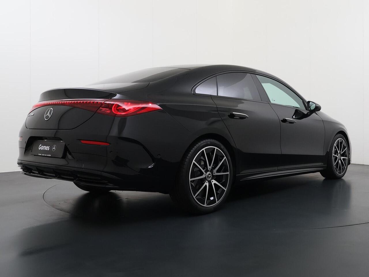 Mercedes-Benz CLA-KLASSE 180 Business Solution AMG | Night Pakket | Panoramadak | Adaptieve Cruise Control | Dodehoekassistent | Verkeersbordenassistent | MULTIBEAM LED Koplampen | Elektrisch Verstelbare Stoelen + Memory | Stoelverwarming | Sfeerverlichting | THERMOTRONIC Klimaat