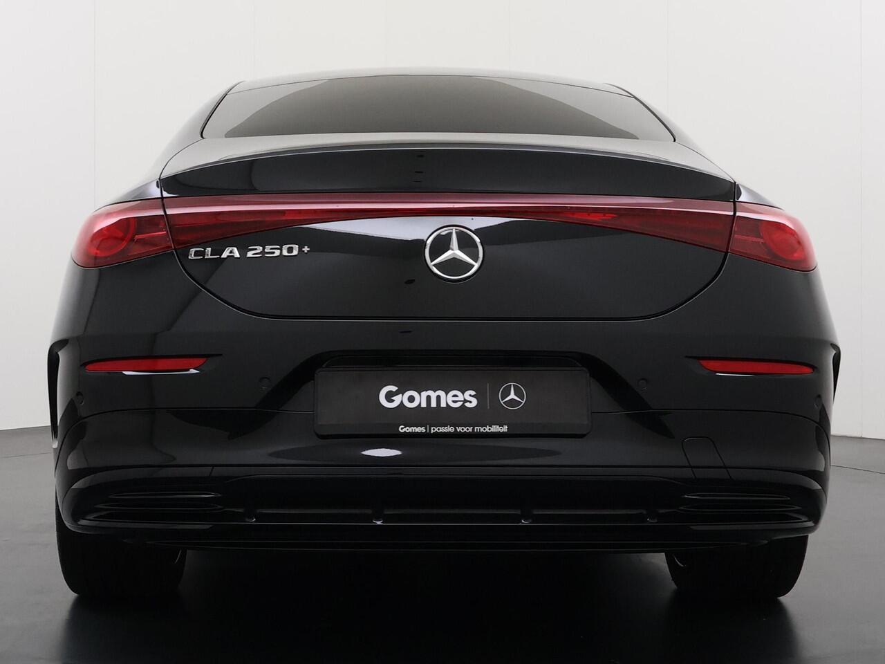Mercedes-Benz CLA-KLASSE 250+ Launch Edition | AMG Line | Night Pakket | Panoramadak | Adaptieve Cruise Control | Dodehoekassistent | MULTIBEAM LED Koplampen | Elektrisch Verstelbare Stoelen + Memory | Stoelverwarming | Sfeerverlichting | THERMOTRONIC Klimaatregeling | Apple CarP