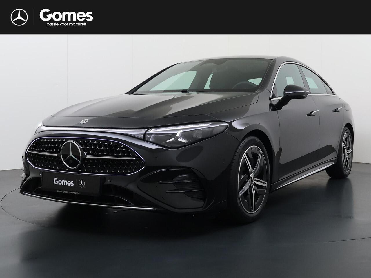 Mercedes-Benz CLA-KLASSE 180 Business Solution AMG | Panoramadak | Adaptieve Cruise Control | Dodehoekassistent | Verkeersbordenassistent | Adaptieve Grootlichtassistent | Stoelverwarming | Sfeerverlichting | Apple CarPlay | Android Auto | Achteruitrijcamera | Parkeersensoren